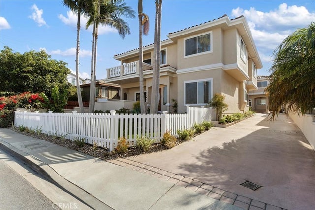 1714 Marshallfield A, Redondo Beach.