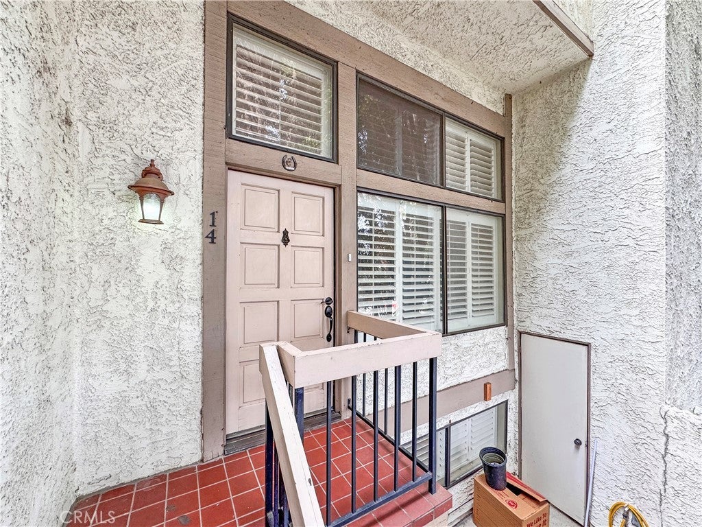 20224 Sherman 14, Winnetka