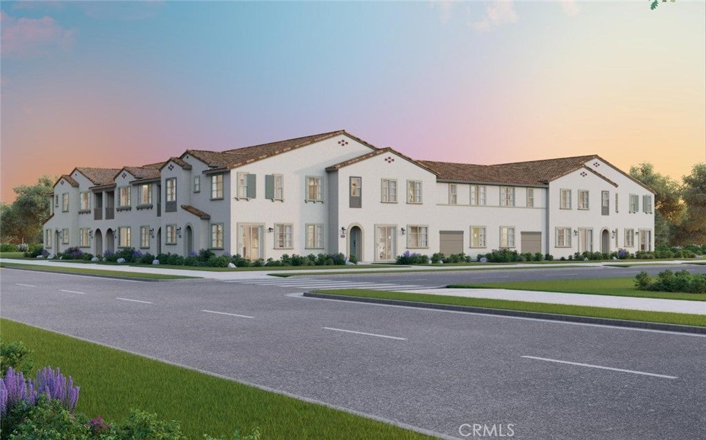 Photo of Listing #OC25256116