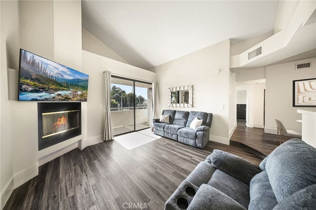 19009 Sherman Way # 81, Reseda