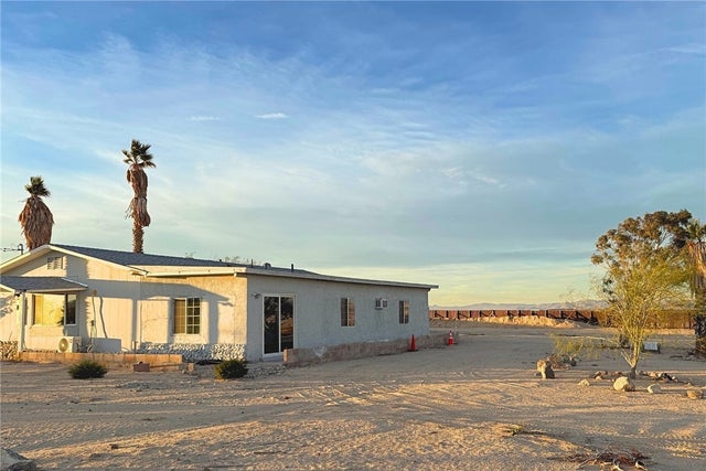 70626 Sunny Sands, 29 Palms.
