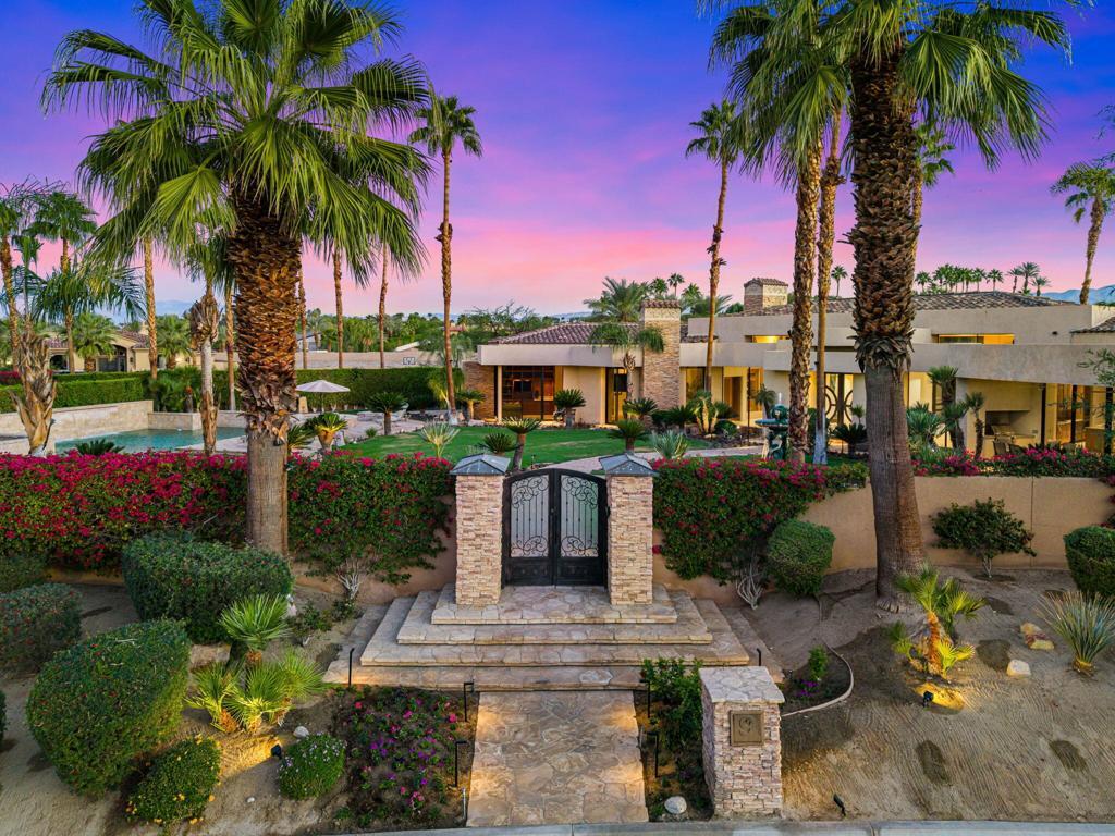 9 Serrano Way, Rancho Mirage