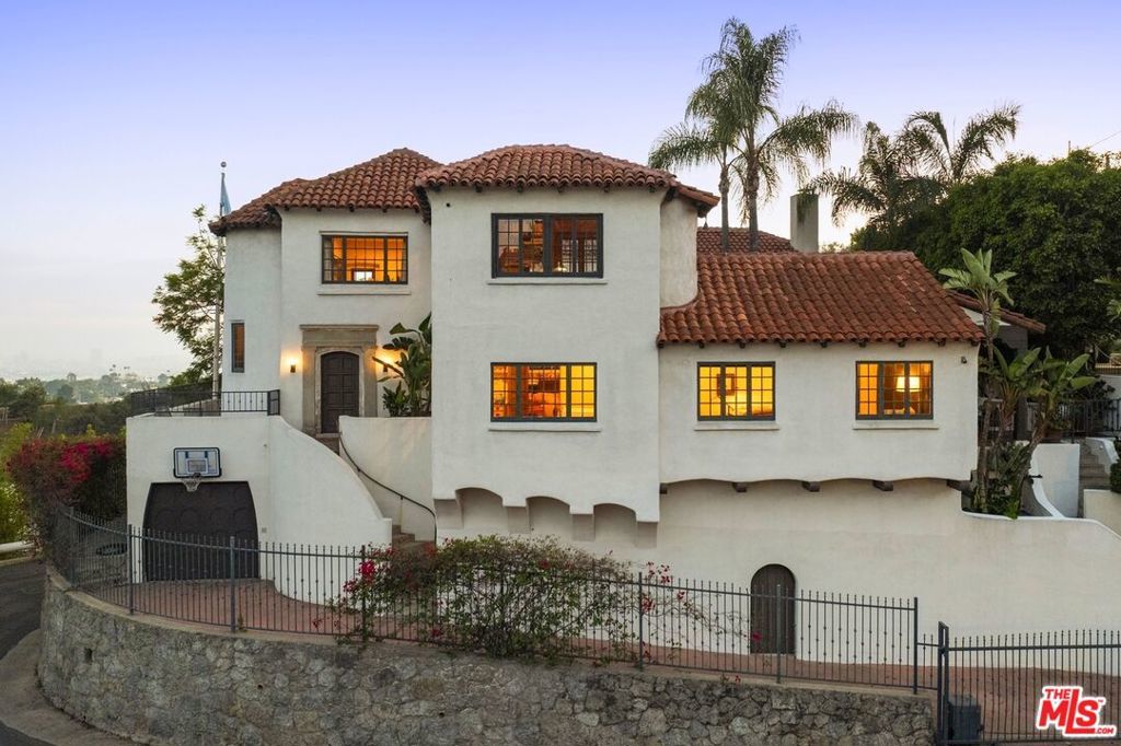 Photo of Listing #25615369