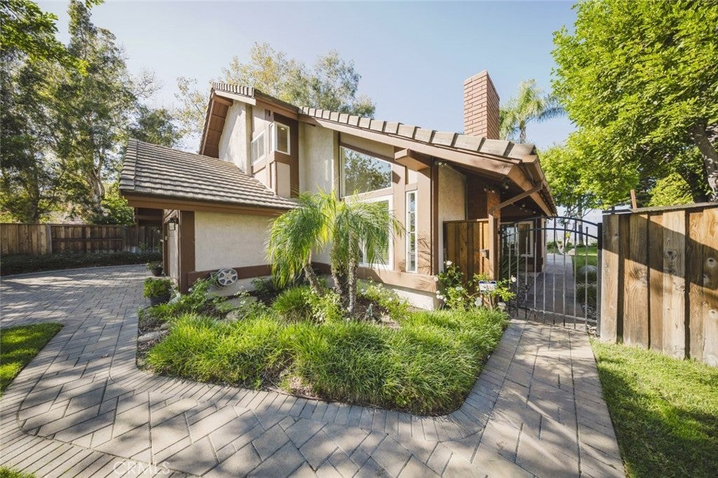 Photo of Listing #CV25255648