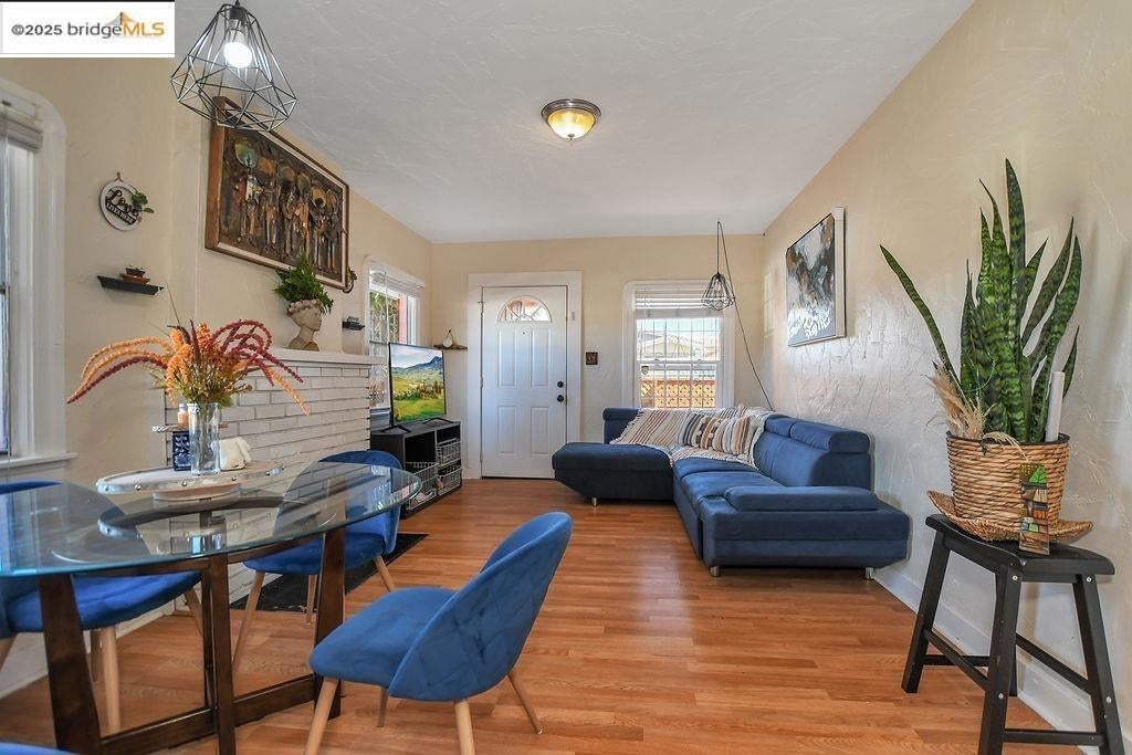 Photo of Listing #41117004