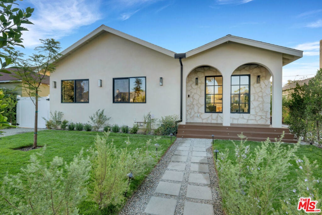 Photo of Listing #25616563