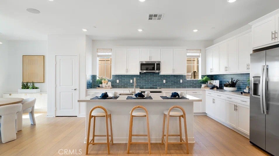 Photo of Listing #SW25256643