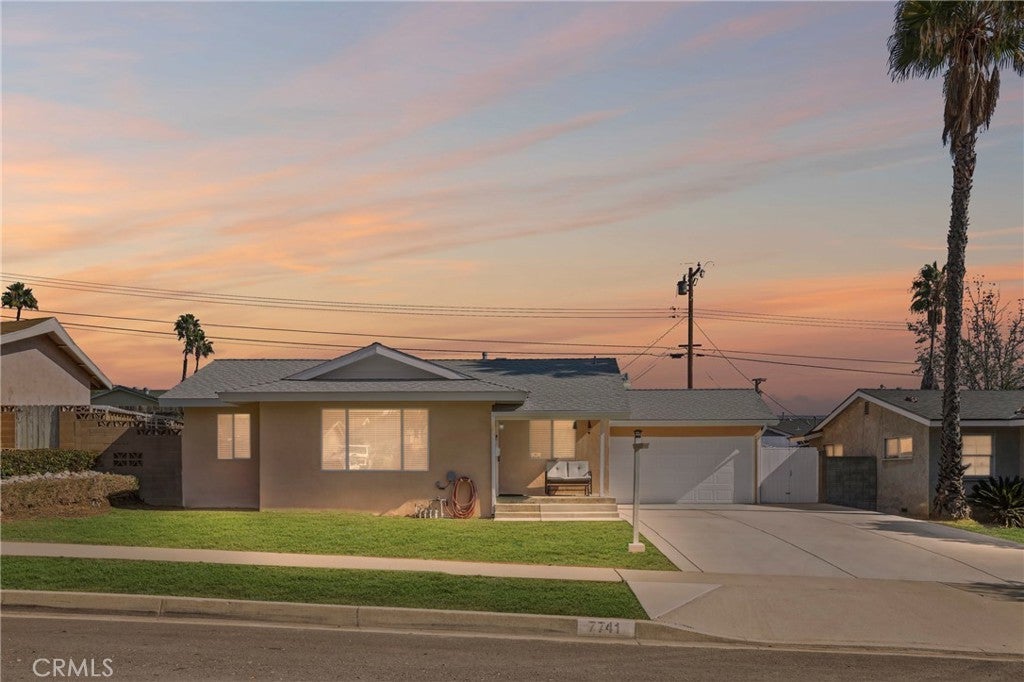 Photo of Listing #SW25254042