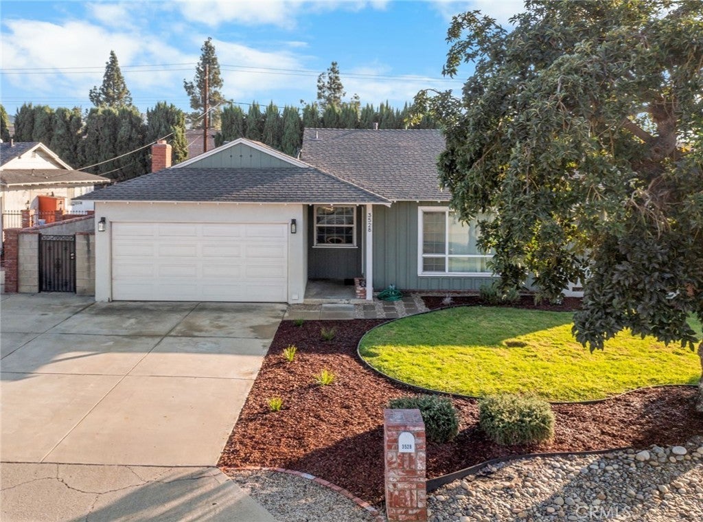 Photo of Listing #PW25252414