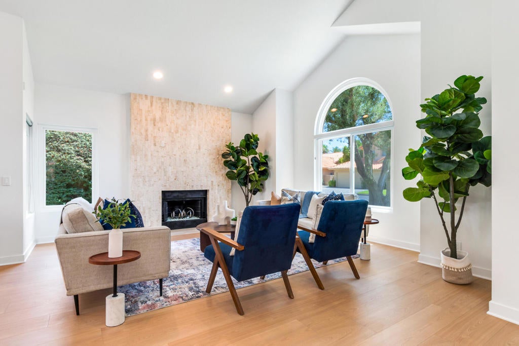 Photo of Listing #219138488DA