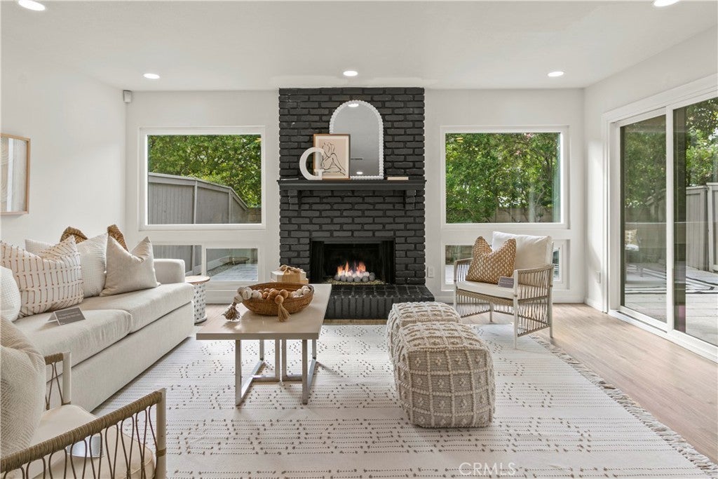 Photo of Listing #PW25252390