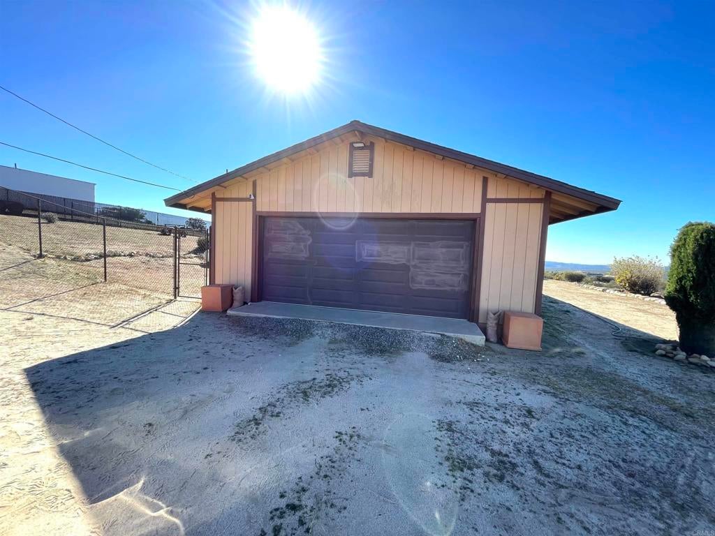 Photo of Listing #PTP2508454