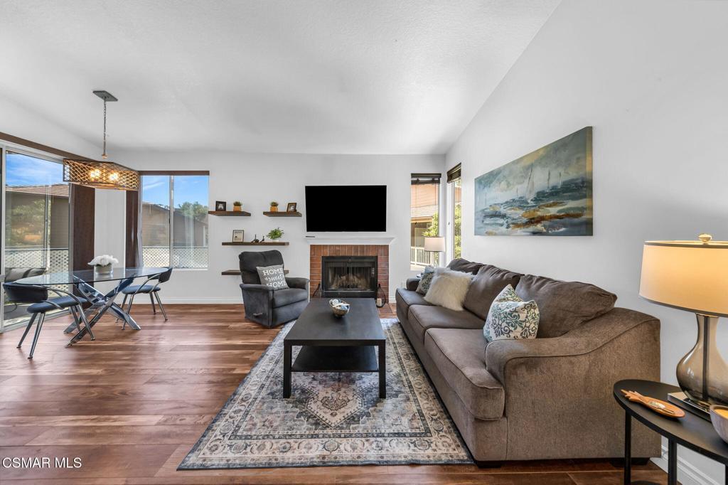 Photo of Listing #225005555