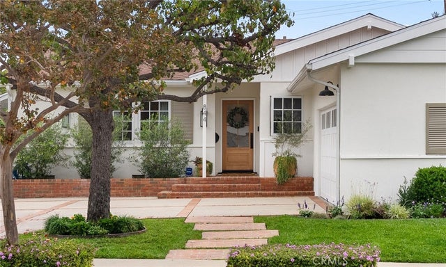 844 Roxanne Avenue, Long Beach