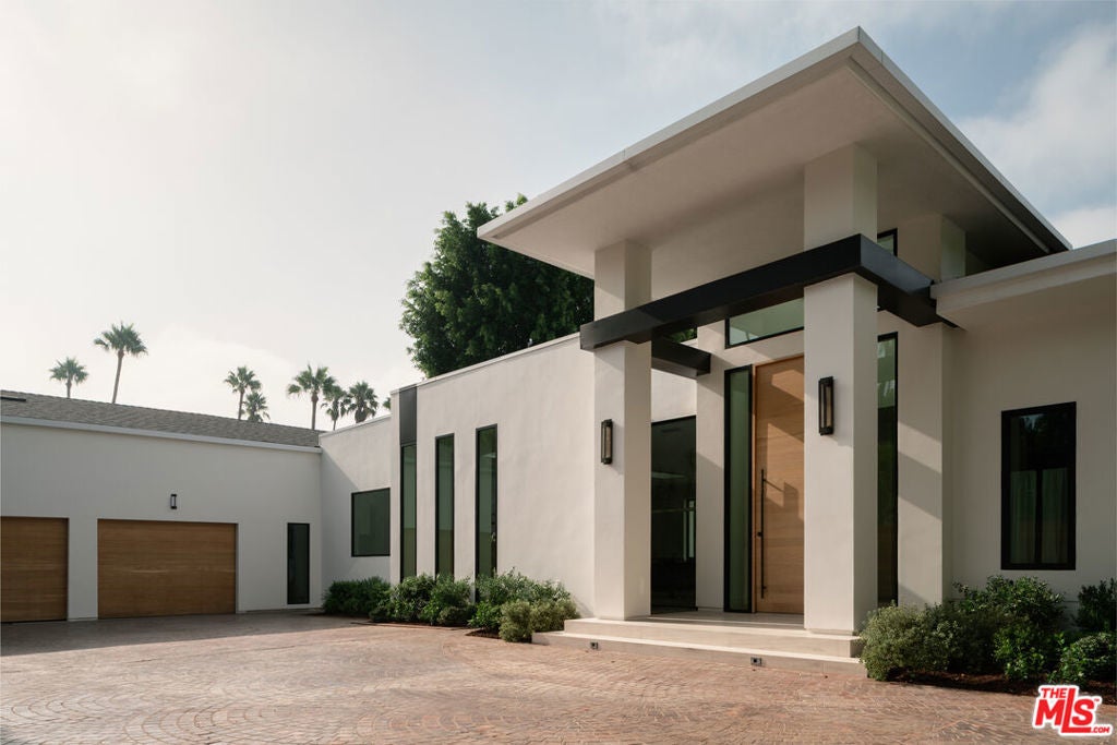 Photo of Listing #25616591