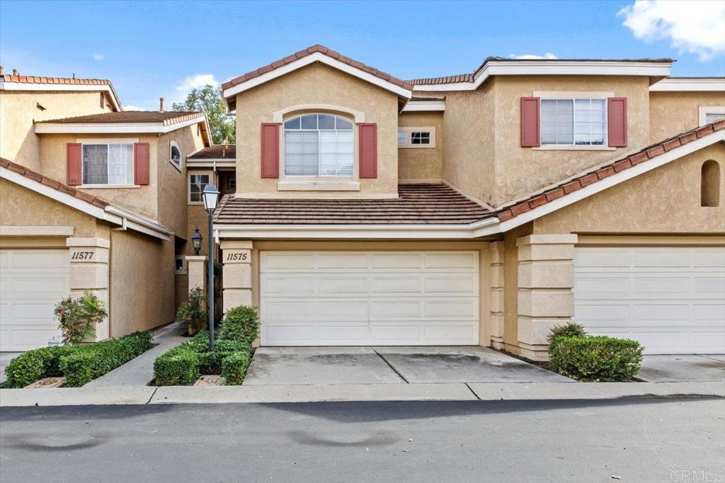 Photo of Listing #PTP2508460