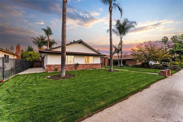 12338 Sheldon Street, Sun Valley