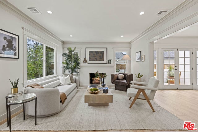 1337 N Orange Grove Avenue, West Hollywood