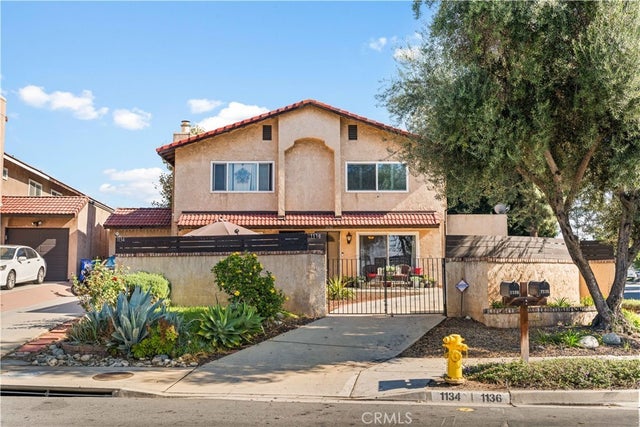 1136 Calle Adra, Duarte