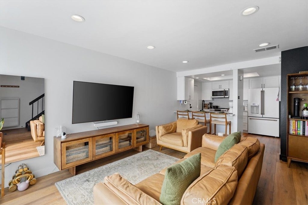 Photo of Listing #PW25257952