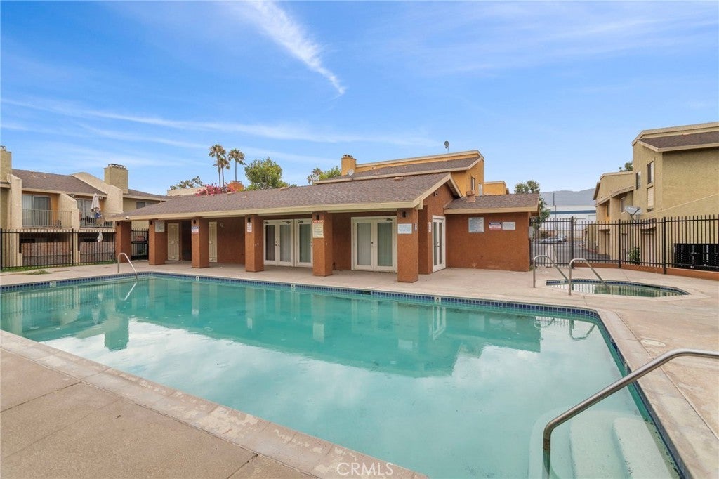 Photo of Listing #TR25258235