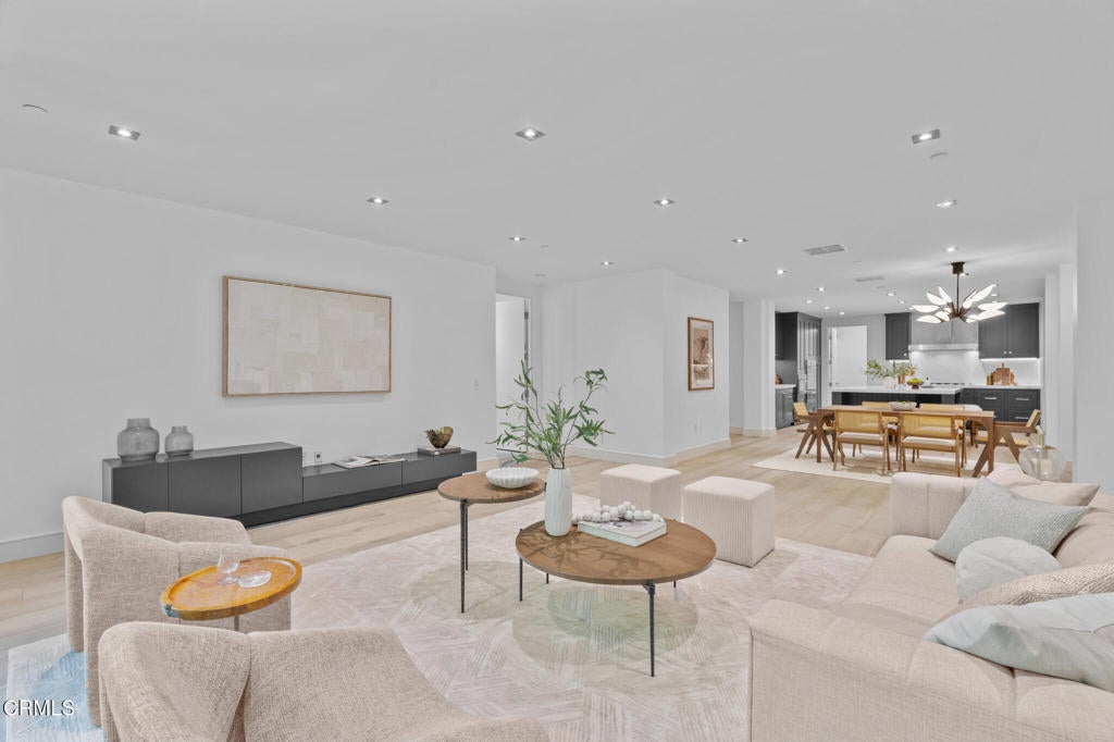 Photo of Listing #P1-24897