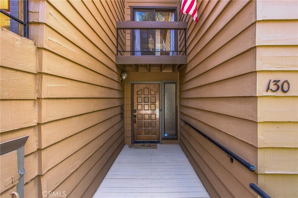 Photo of Listing #IV25258198