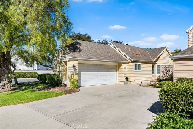 21765 Alderbrook # 14, Mission Viejo