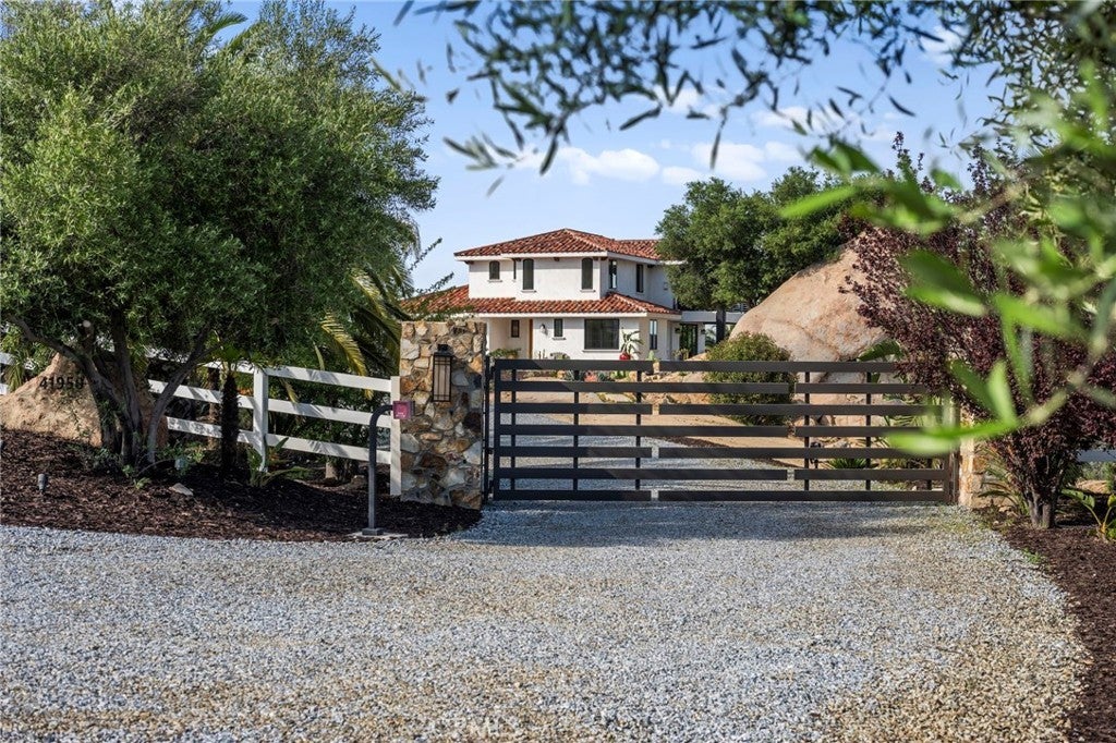 Photo of Listing #SW25251852