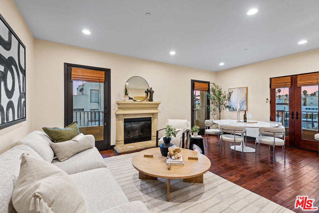 Photo of Listing #25612807