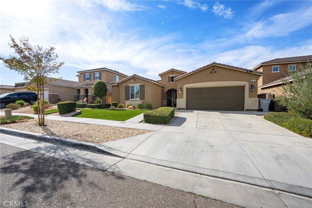 Photo of Listing #CV25258557