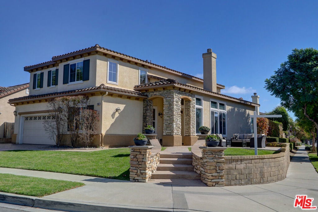 Photo of Listing #25617221