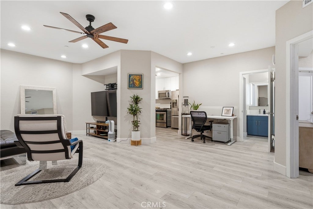 Photo of Listing #OC25258591