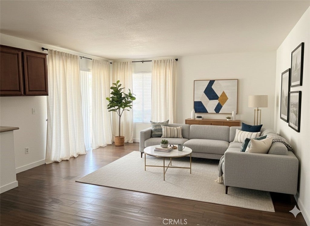 Photo of Listing #CV25258629