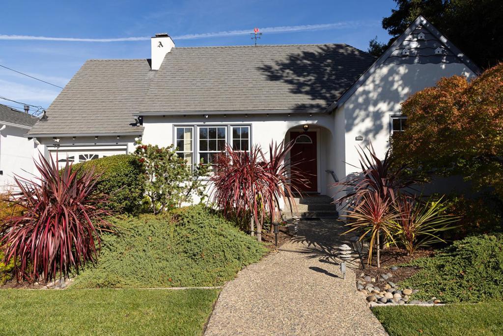 Photo of Listing #ML82027325