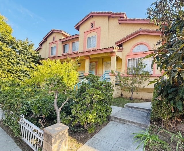 108 E Commonwealth, Alhambra