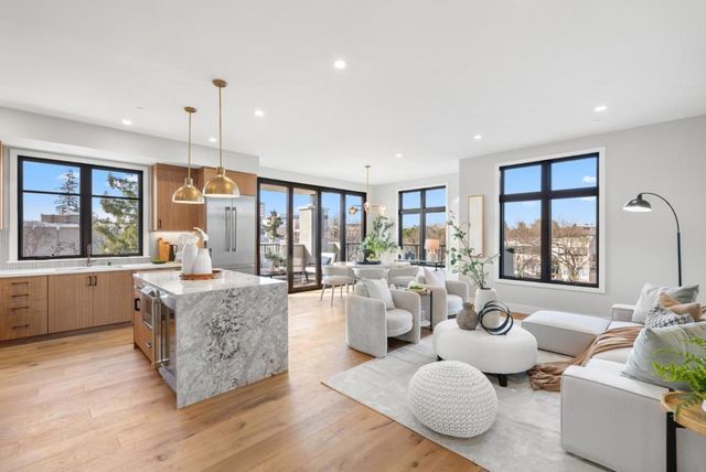 231 Hope Street, Mountain View