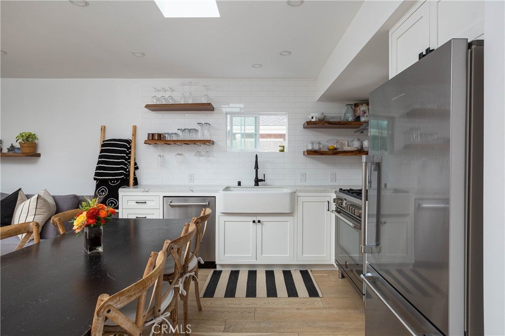 Photo of Listing #NP25258838