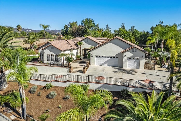 Photo of Listing #SW25258173