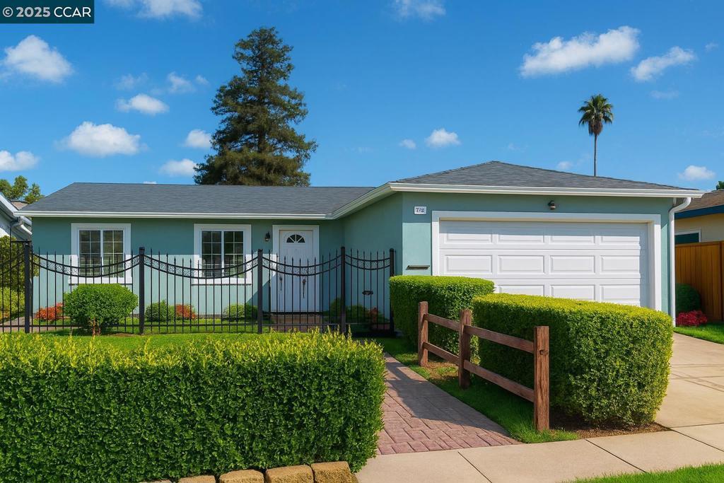 Photo of Listing #41117235