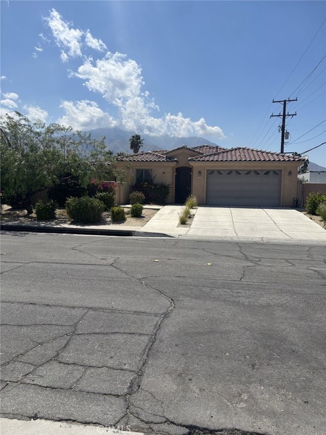 N/A, Palm Springs