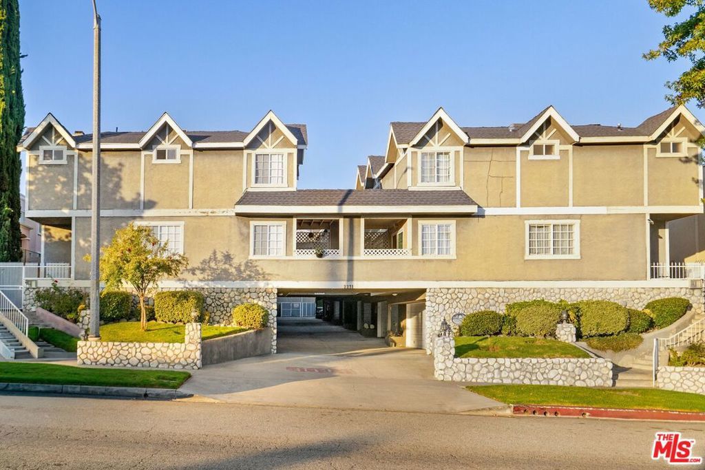 Photo of Listing #25591043