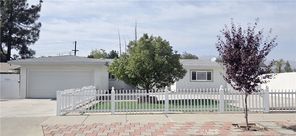 Photo of Listing #SR25256049