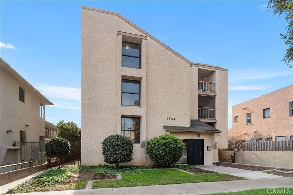 Photo of Listing #OC25247245