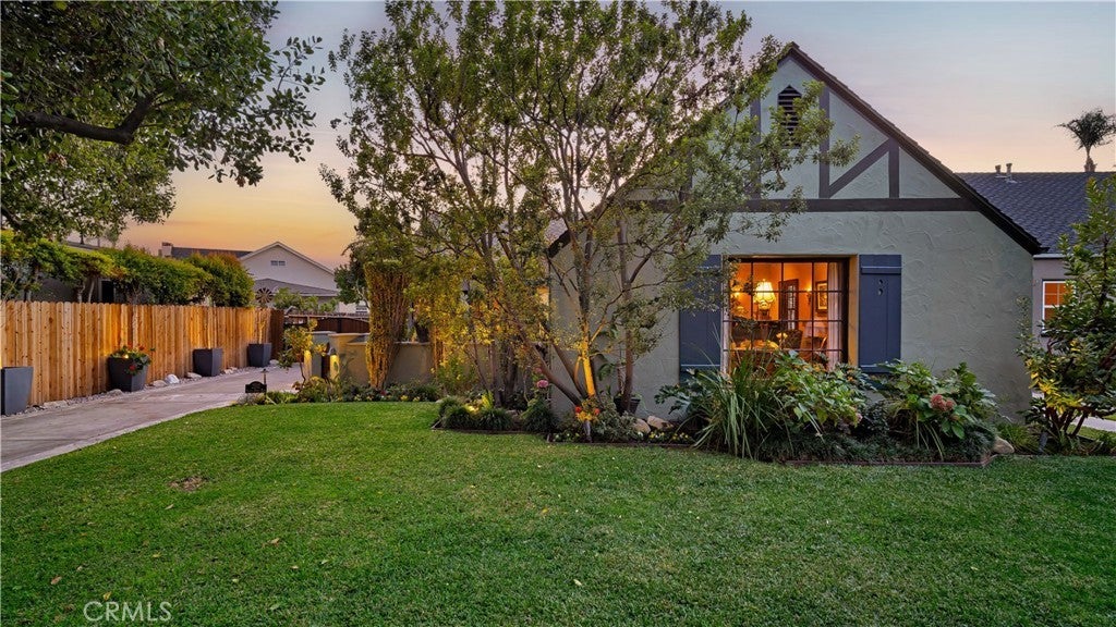 2510 N Park Boulevard, Santa Ana