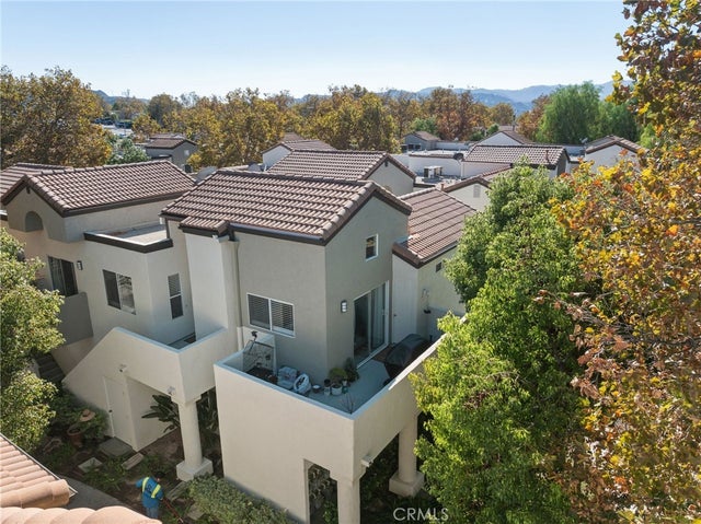 24496 Valle Del Oro # 204, Newhall