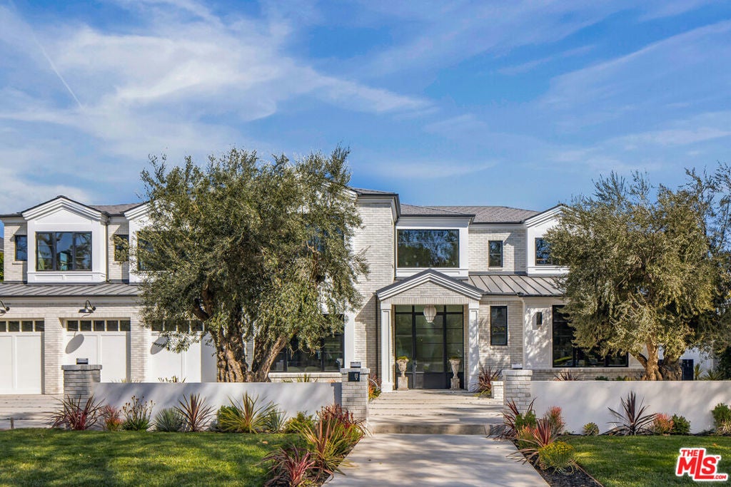 Photo of Listing #25617739