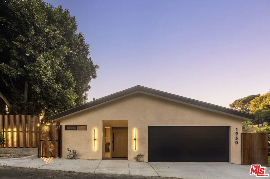 Photo of Listing #25618253