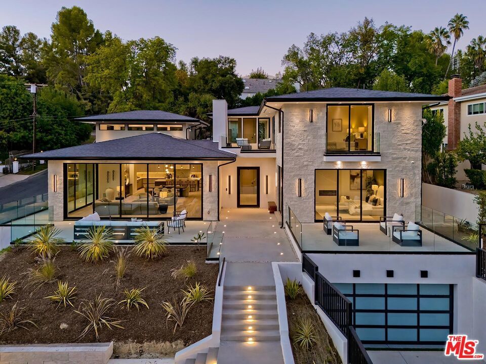 Photo of Listing #25617725