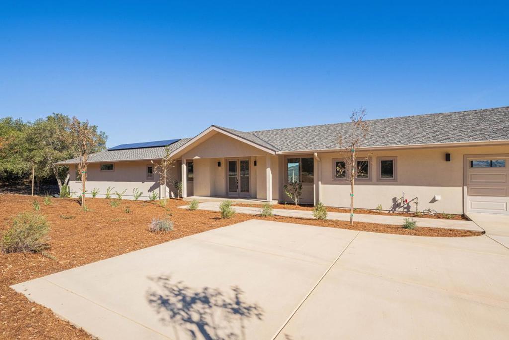 Photo of Listing #ML82027388